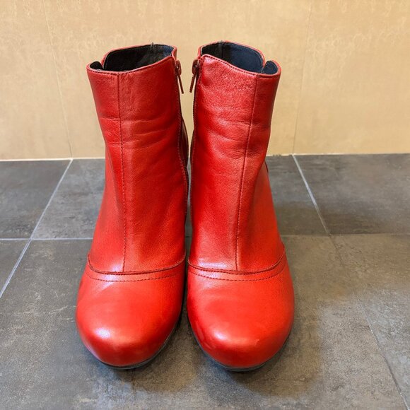Miz Mooz Red Leather Booties - Picture 4 of 15